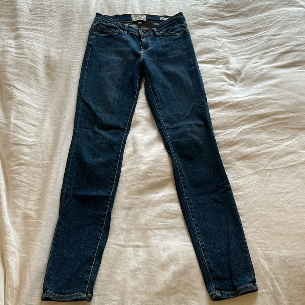 Frame Denim- Le Skinny de Jeanne. Size 26​​​​​​​